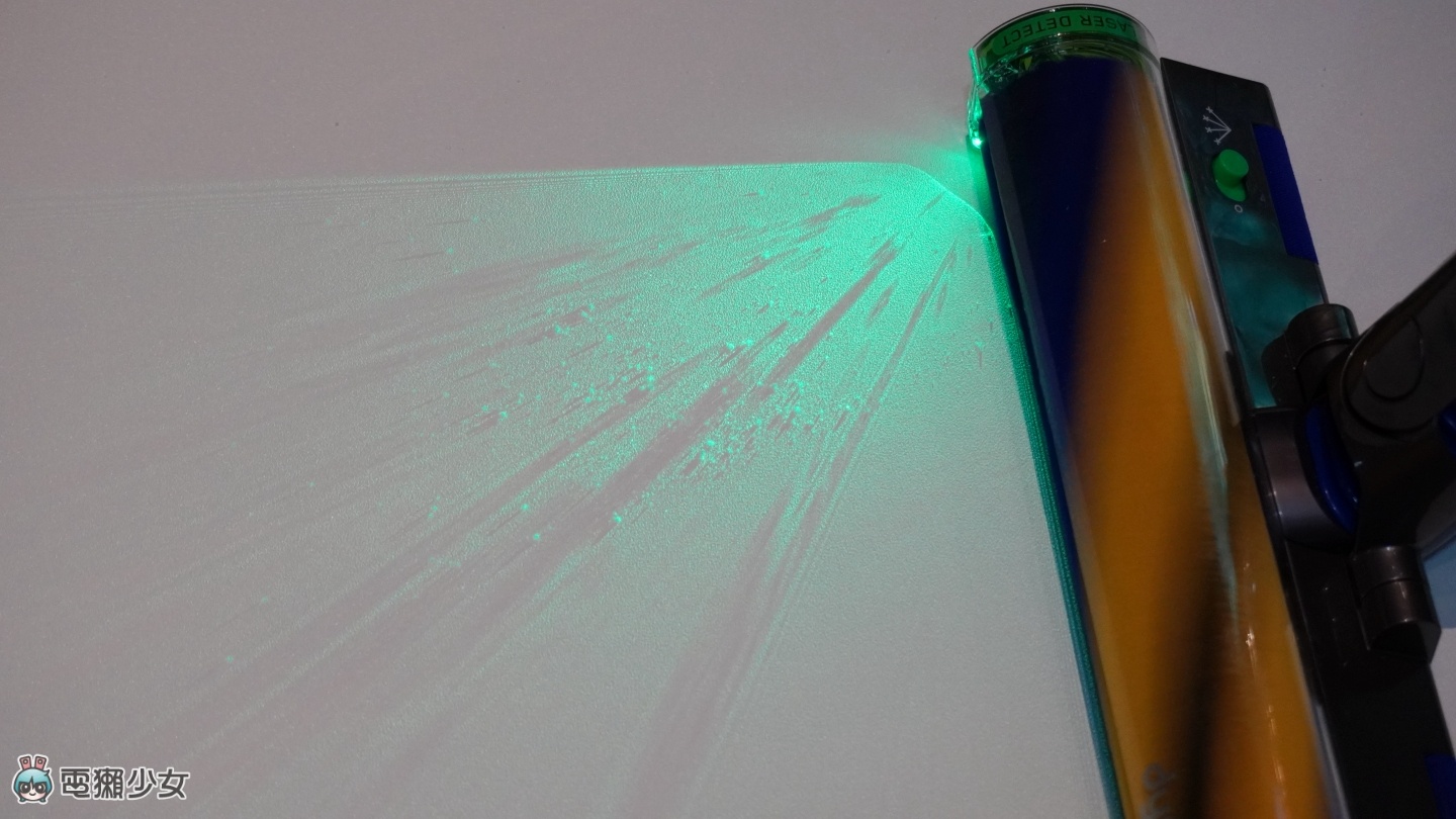 出门｜全新 Dyson V15 Detect 吸尘器登场，新‘ 无缠结科技 ’不用担心头发卡在吸头上好难清！ 数码科技 图5张