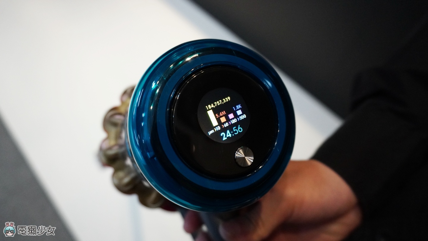 出门｜全新 Dyson V15 Detect 吸尘器登场，新‘ 无缠结科技 ’不用担心头发卡在吸头上好难清！ 数码科技 图7张