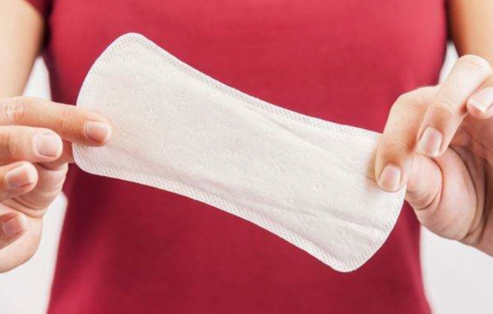 Tips｜用护垫=更卫生？其实多半妇科病都是它带来的！ 更多热点 图2张