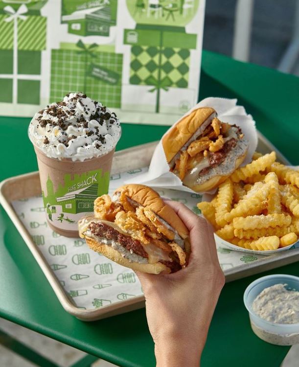 美食 I 纽约最人气的汉堡 Shake Shack，2023年马来西亚人也能吃到啦！ 更多热点 图6张
