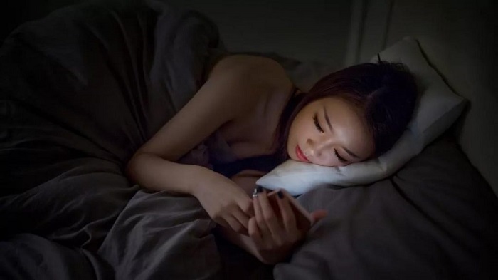 Tips I 这些都是导致卵巢早衰的行为，尤其长期穿这种“衣服”的女性！ 更多热点 图4张