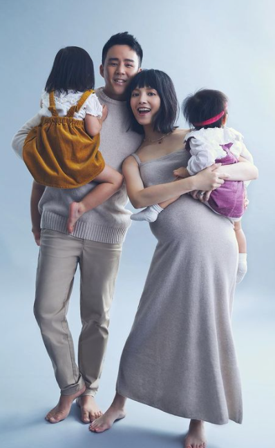 陈嘉宝顺利卸货！女儿名字曝光：好难读 娱乐资讯 图2张