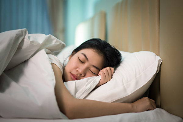 Tips I 早睡就是睡不着？5招教你戒掉熬夜瘾 更多热点 图1张