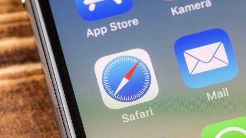 Tips I iOS 15又出现Bug！用Safari和Chrome上网“资料可能外流”！ 更多热点 图2张
