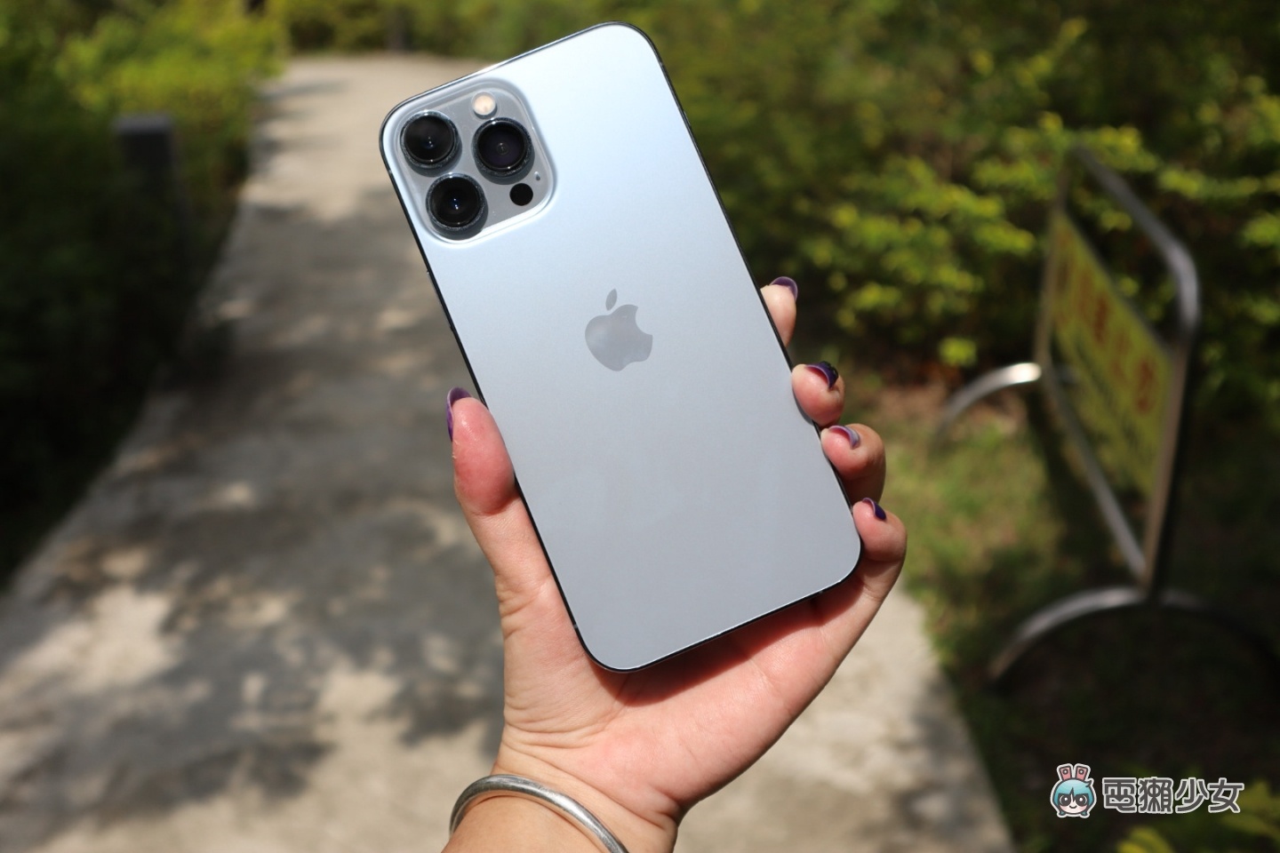 2021 年 Q4 全球手机销量排行出炉！苹果靠 iPhone 13 夺回冠军宝座，但和三星仅存 2% 之差 数码科技 图1张