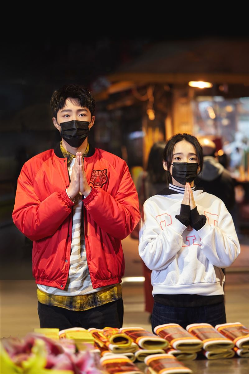 蔡凡熙过年计划曝光！回台南老家竟到“果汁摊”打工叫卖 时尚资讯 图3张