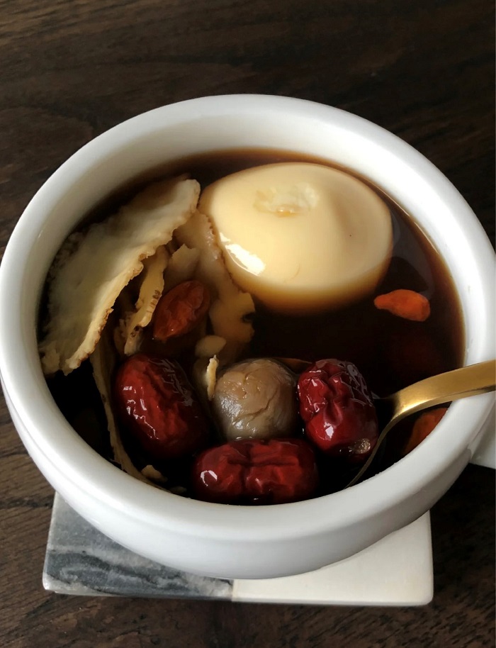 食谱 I 生理期经血量少！这款补气养血汤喝起来 更多热点 图3张