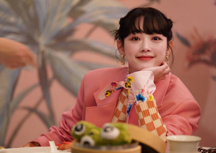 Style｜《僵尸校园》恶女李瑜美私下超会穿，惊人蚂蚁腰和时尚脸差点没认出来！ 更多热点 图8张