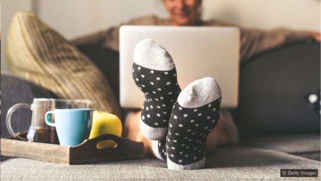 Tips I 家里有人确诊怎么办？在家隔离必须注意这5件事！ 更多热点 图1张