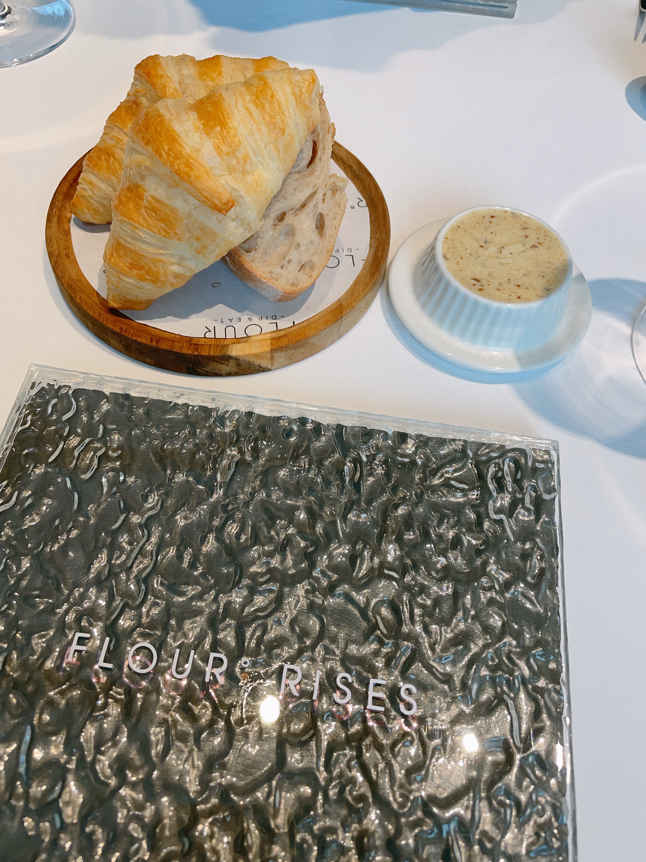 美食 I 正规的吃法至少要3小时！新手吃Fine Dining前不妨搞懂这些事 更多热点 图8张