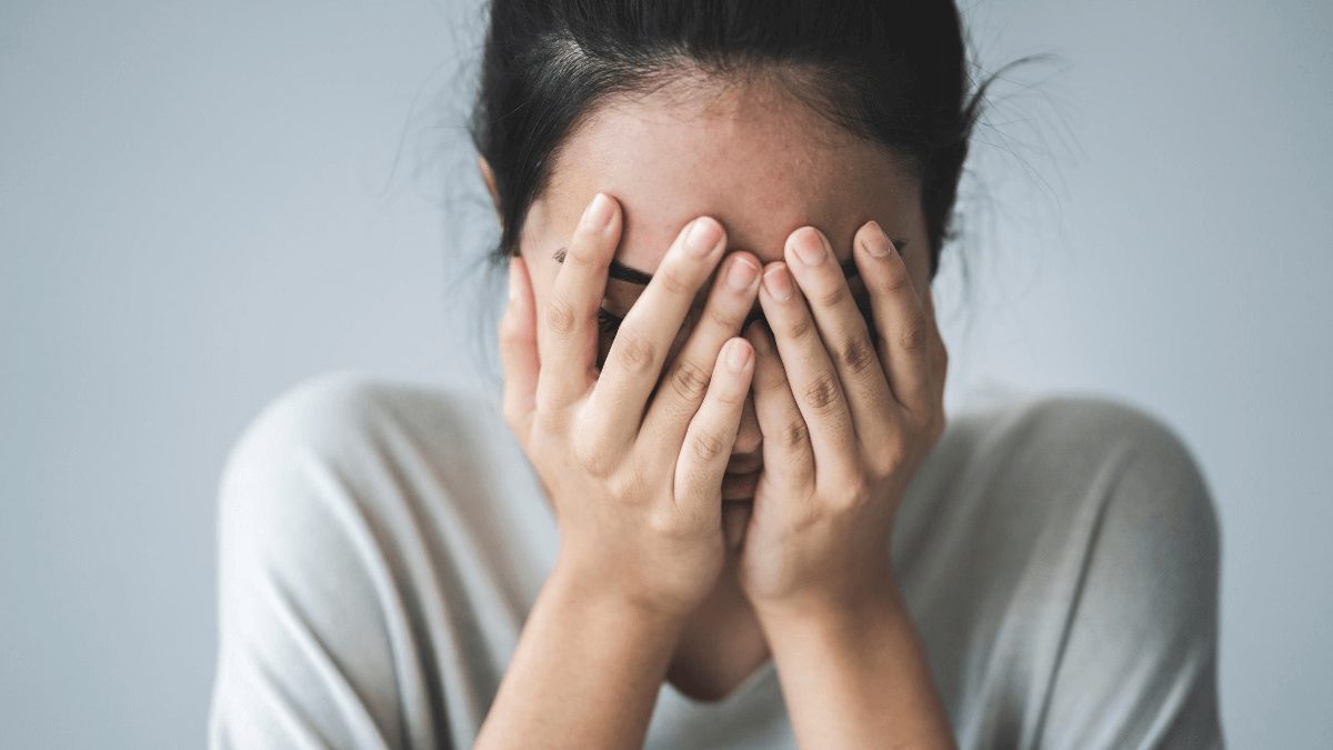 生活｜脑海总是想“万一呢？”，经常焦虑的人一般都有这10种表现 更多热点 图2张