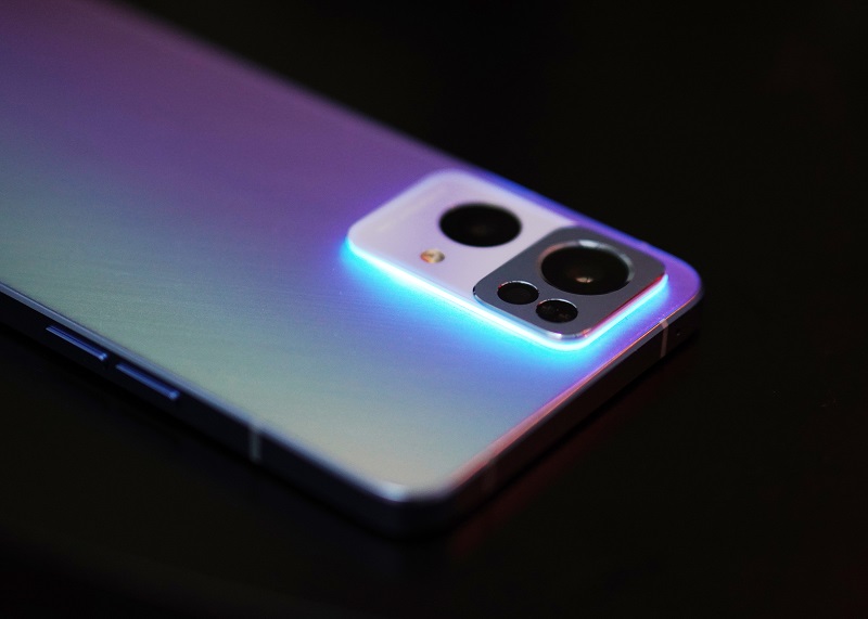 新机 I OPPO Reno7 系列爆美登场：颜值男女通杀！售价RM1999起 更多热点 图2张
