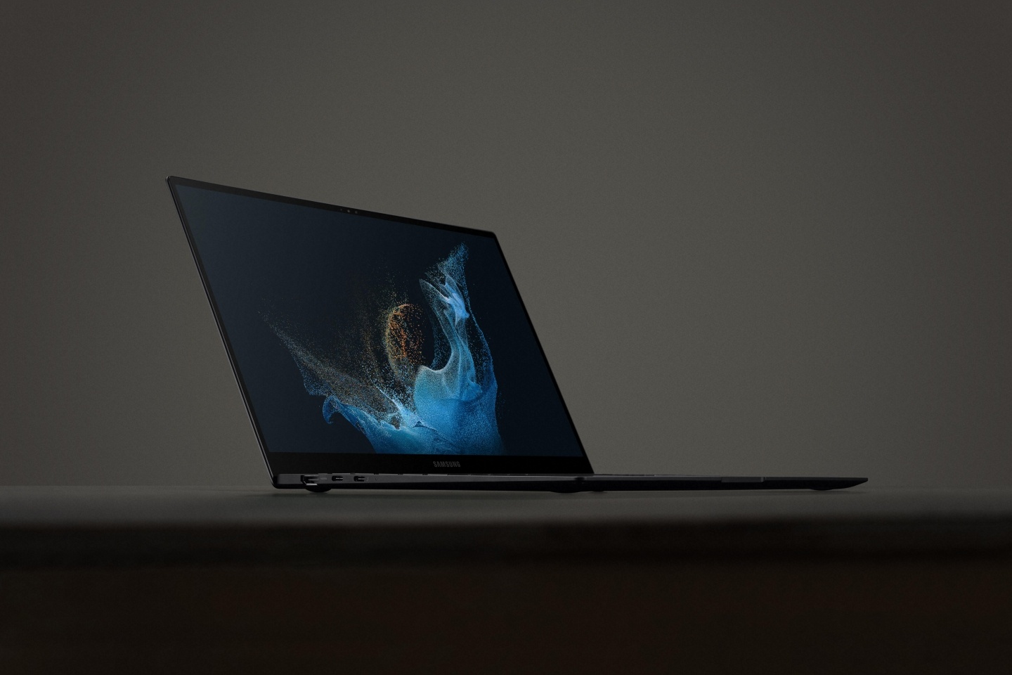 三星 Galaxy Book2 Pro 系列笔电登场！主打轻薄和长续航 视讯相机的规格也升级了 数码科技 图3张