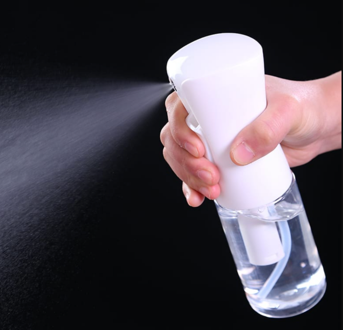 Tips｜酒精真的不是万能，大多数人疫情间最常犯的5大打扫误区！ 更多热点 图2张