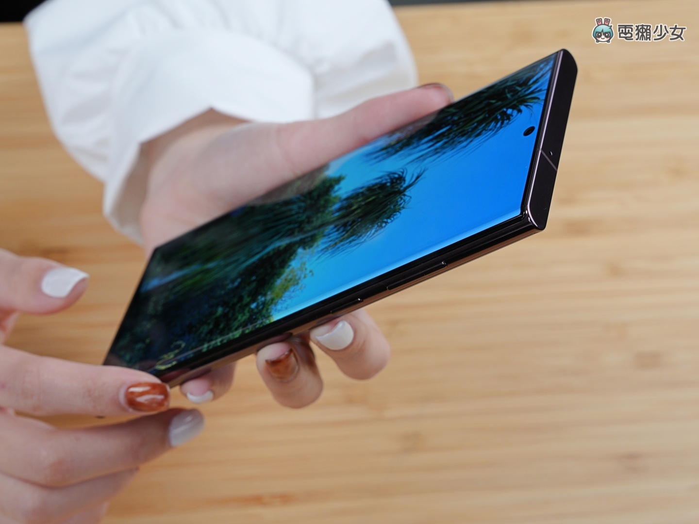 开箱｜最强旗舰！三星 Galaxy S22 Ultra 满血回归，S Pen 技能点满，拍摄功力更昇华！加映：S22 / S22+ 怎么选 数码科技 图3张