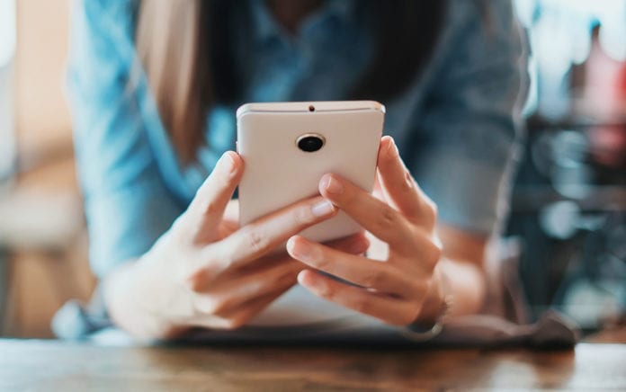 Tips I 小心OTP被盗！3个步骤检查手机SMS授权给哪个App！ 更多热点 图1张