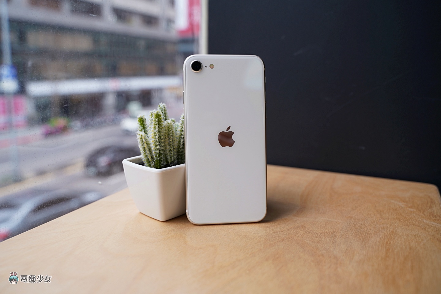 iPhone SE 3 快速开箱！搭载 A15 晶片、支援 5G 四大升级亮点带你一次看 数码科技 图1张