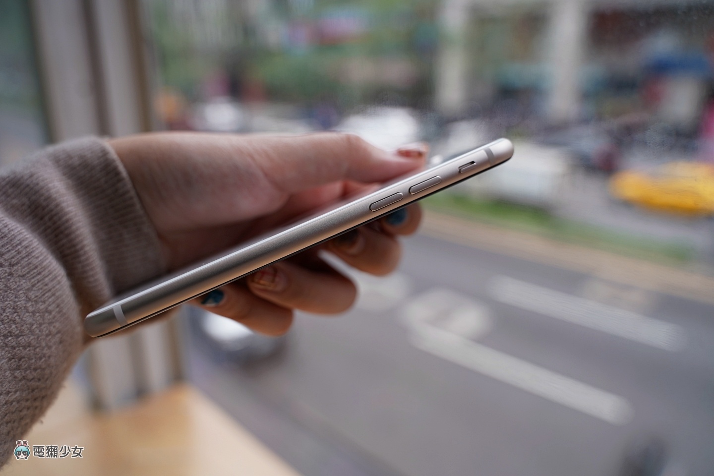 iPhone SE 3 快速开箱！搭载 A15 晶片、支援 5G 四大升级亮点带你一次看 数码科技 图7张