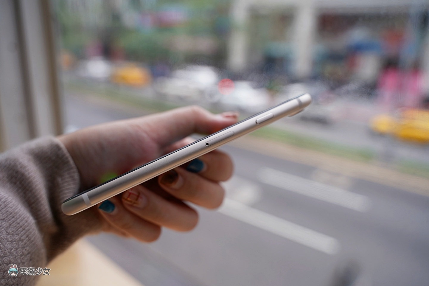 iPhone SE 3 快速开箱！搭载 A15 晶片、支援 5G 四大升级亮点带你一次看 数码科技 图8张