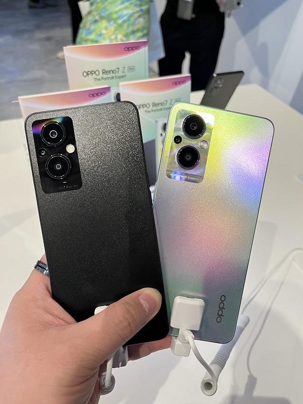 新机 I OPPO Reno7 Z 5G手机界颜值天花板！男女通杀情侣款 售价RM1699！ 更多热点 图4张