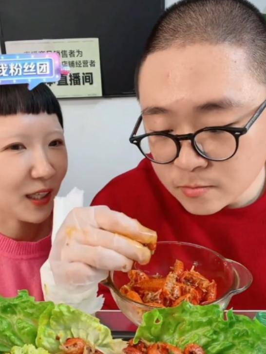 刚宣布求婚成功...郝劭文未婚妻被起底：离过婚、有7岁女儿！ 娱乐资讯 图2张