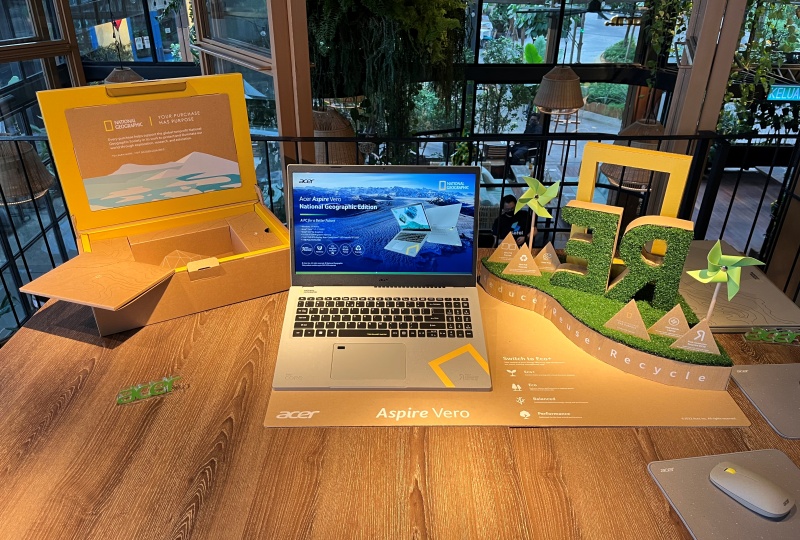 笔电 I 马来西亚Acer推出环保笔电！盒子还可以当笔电脚架或装饰品！ 更多热点 图1张