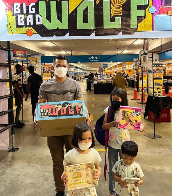 News I 槟城的书迷们mark好日期！大野狼书展Box Sale寻宝活动卷土重来 更多热点 图2张