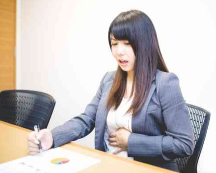 Tips｜上班、开会时肚子咕噜咕噜响？3个小妙招让肚子秒安静！ 更多热点 图1张