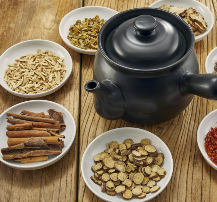 Tips｜妈妈喊喝的凉茶不是智商税，但这3个禁忌要注意！ 更多热点 图1张