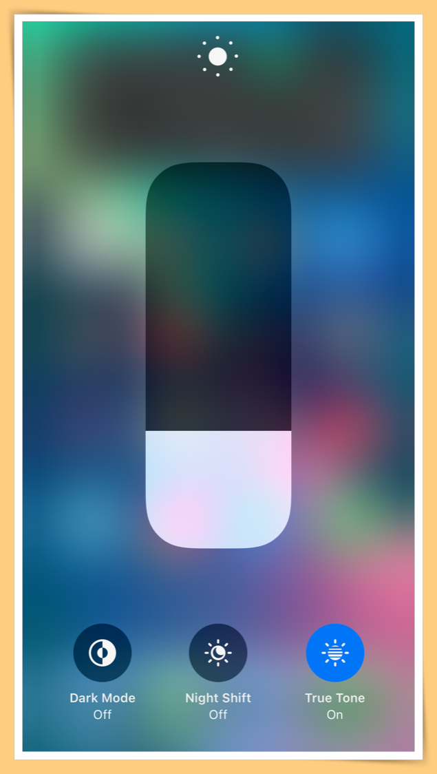 Tips I 5个iPhone神仙技巧！手电筒误触被打开这样来化解尴尬！ 更多热点 图7张