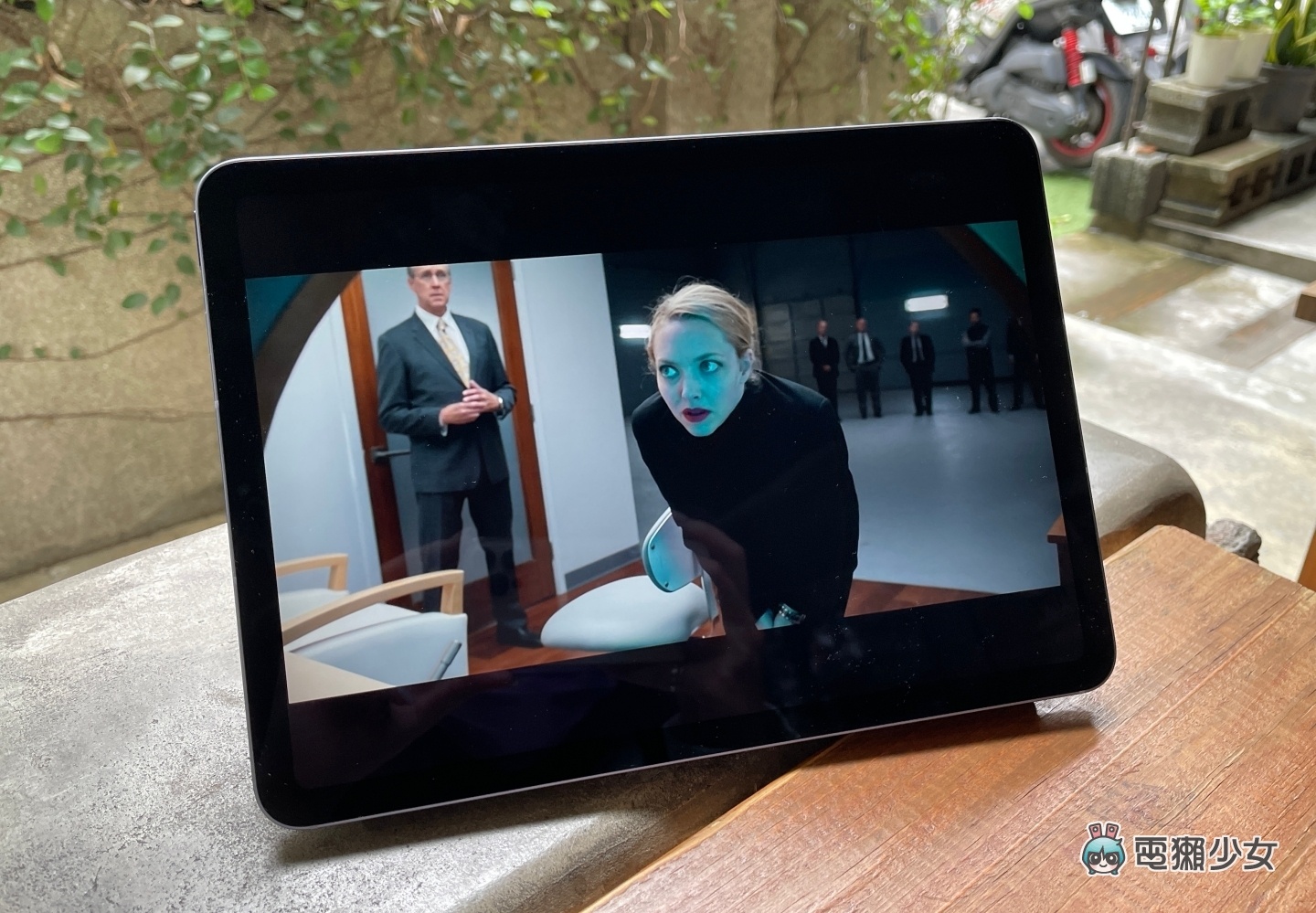 开箱｜全新的蓝色 iPad Air 5 使用心得 生活娱乐、工作笔记、影音需求 用它很可以 数码科技 图10张
