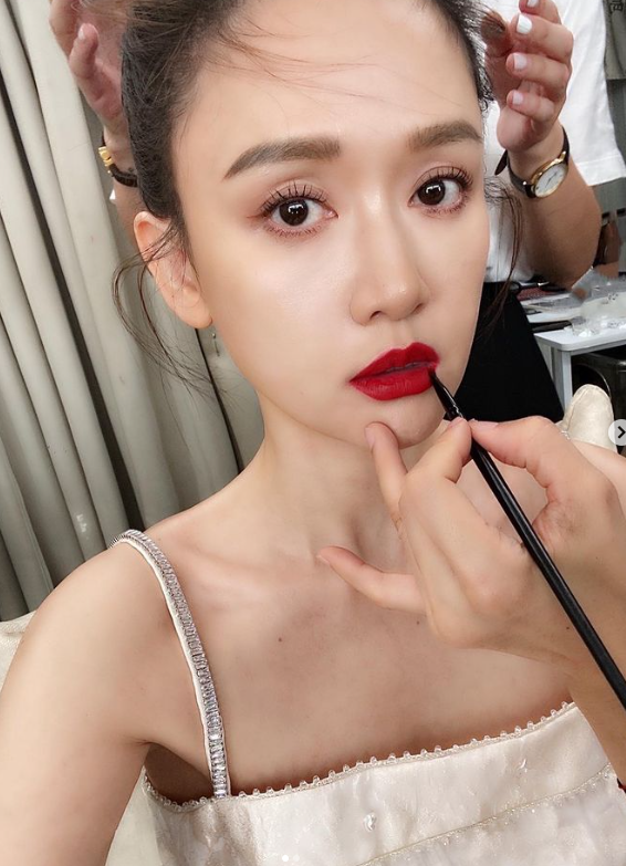 陈乔恩瘦成纸片人...胸都没了！网猜：拍婚纱照吗？ 娱乐资讯 图1张