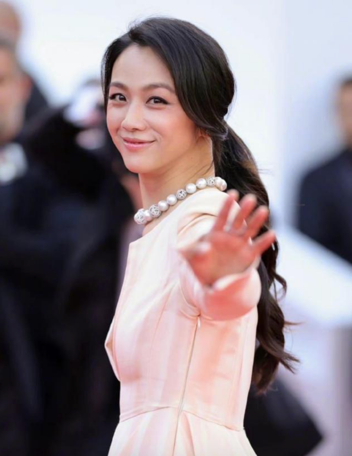 健康｜影后汤唯产后“副作用”遭男演员吐槽，超过三分之一女性产后都遇过！ 更多热点 图1张