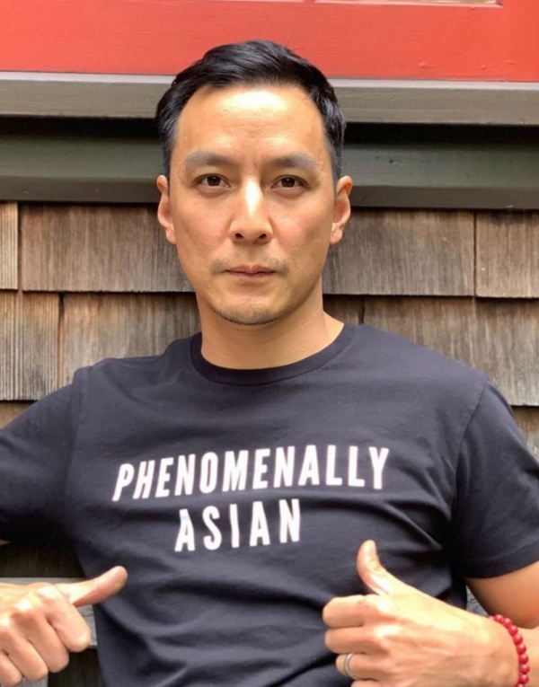吴彦祖被抓包“作弊”！发微博疑用翻译器 把英语转中文 娱乐资讯 图2张