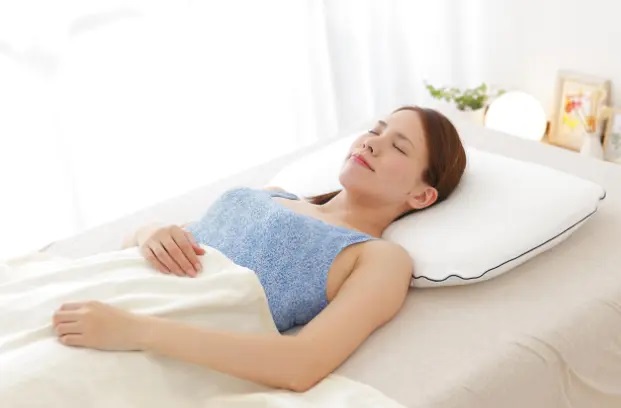 Tips I 面部浮肿不是真胖！5招改善还你紧实美貌 更多热点 图3张