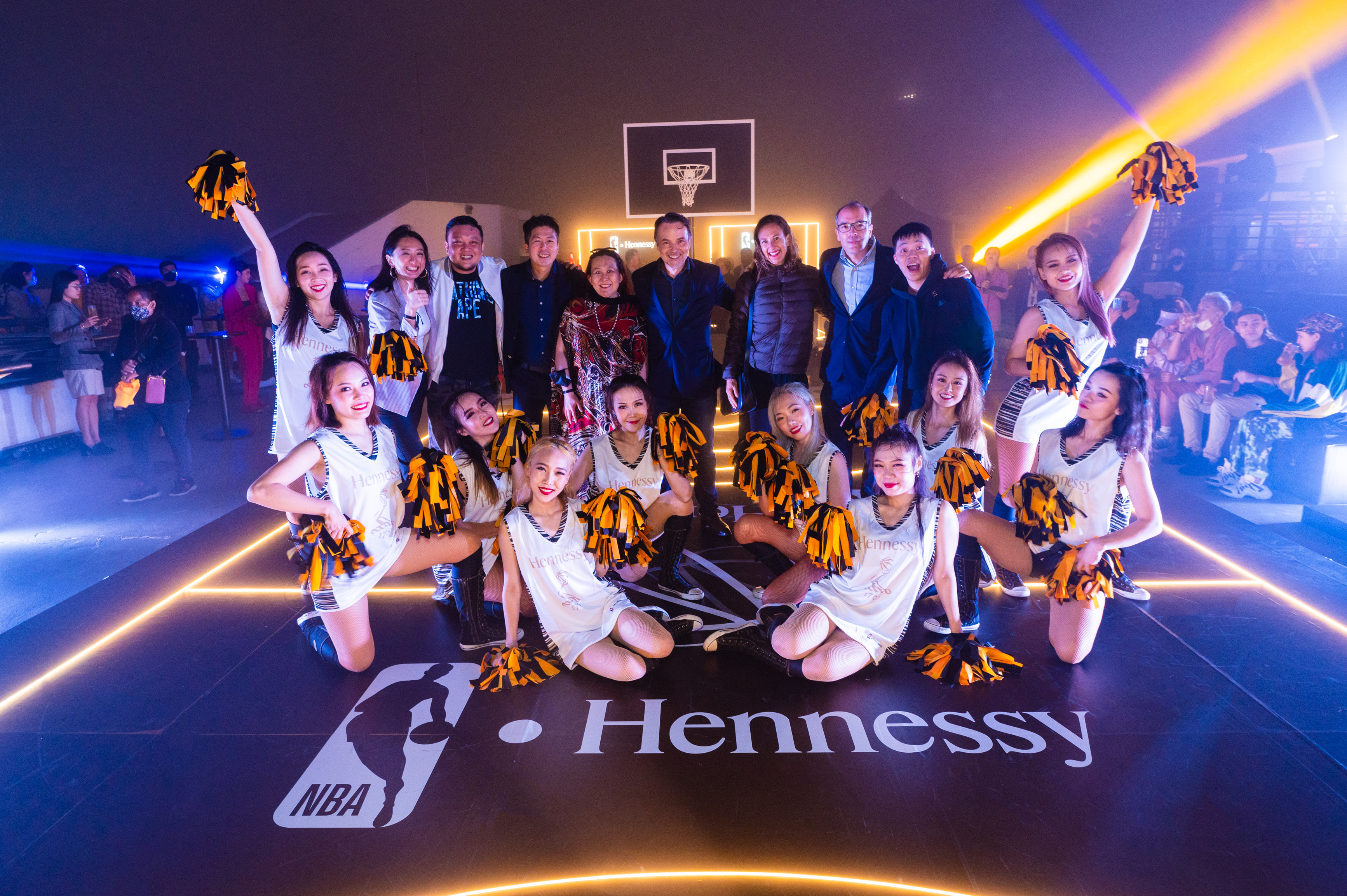 News I 强强联手！Hennessy发布限定活动好酷 更多热点 图9张
