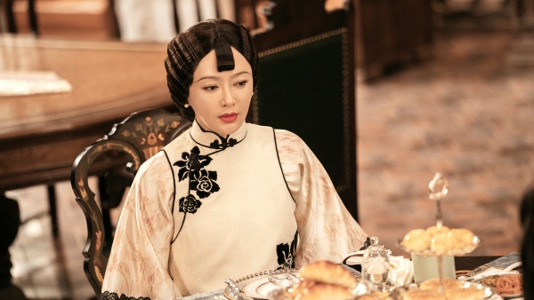 【专访】秦岚与“易钟灵”性格大不同！戏中“先婚后爱” 现实：没必要 娱乐资讯 图2张
