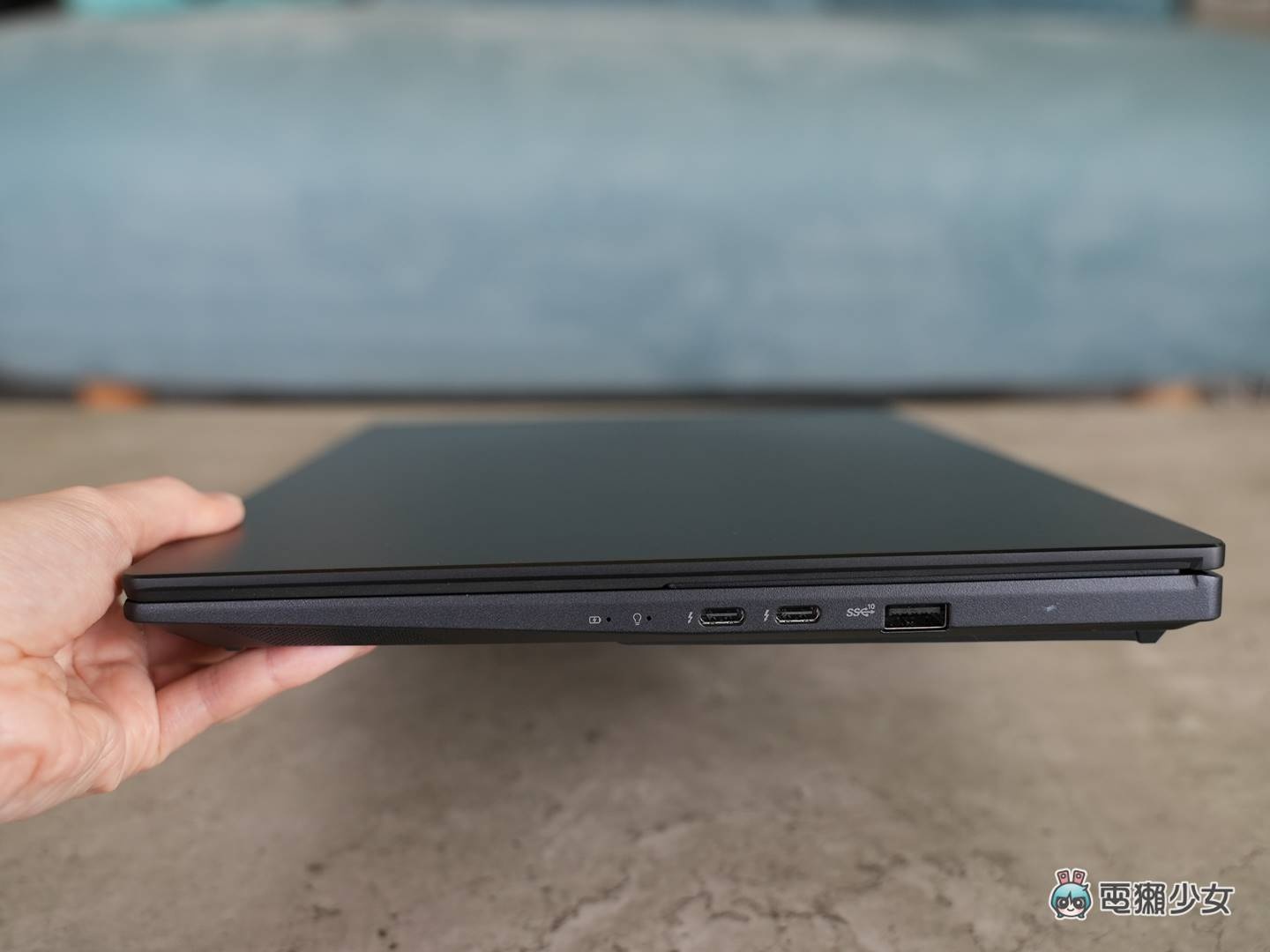 考虑带 14 吋 PC 的设计师？ASUS Zenbook Pro 14 Duo OLED 双萤幕笔电新结构与新色开箱，看见 120Hz OLED 的高规格！ 数码科技 图13张