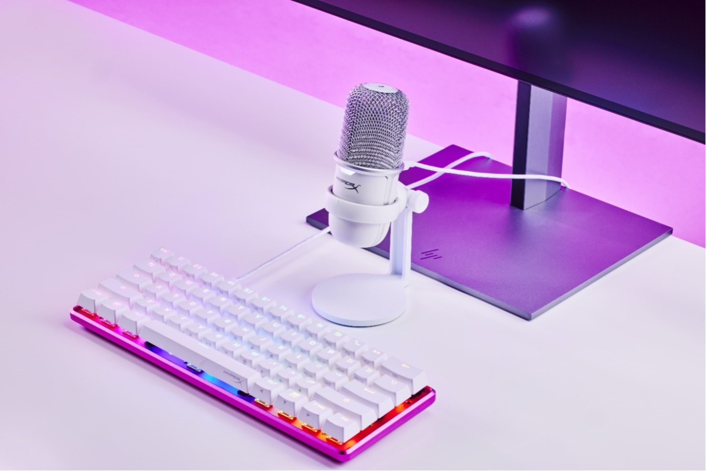 HyperX QuadCast S 和 SoloCast 麦克风新色出炉，梦幻白色亮丽登场 数码科技 图1张