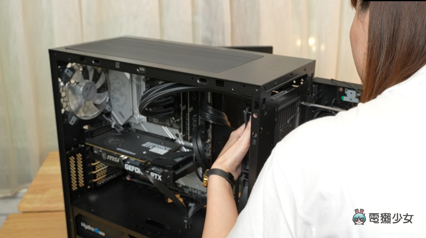 一体式水冷安装真的不难！顶尖 CPU Intel® Core™ i9-12900KS 教你如何在家简易超频 数码科技 图10张