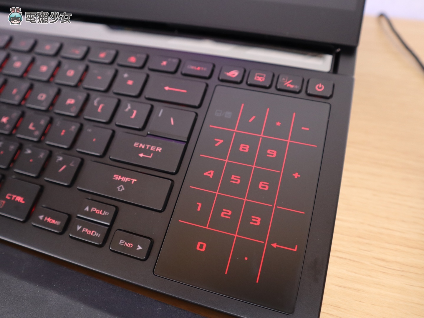 开箱｜满血之作！ROG Zephyrus Duo 16 双萤幕电竞笔电，集强悍性能和专业萤幕于一身 feat. GeForce RTX 3080 Ti 数码科技 图18张
