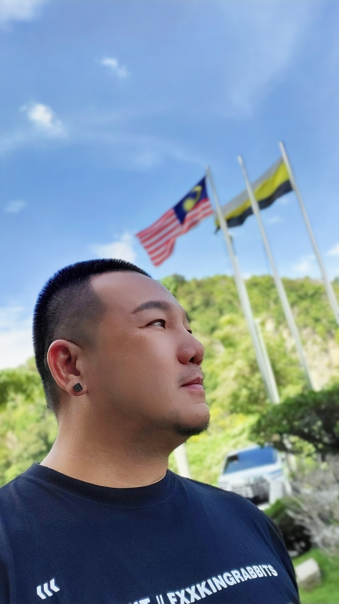 著名快餐店汉堡肉严重缩水！ 林德荣傻眼嘲：照片只供参考 娱乐资讯 图1张