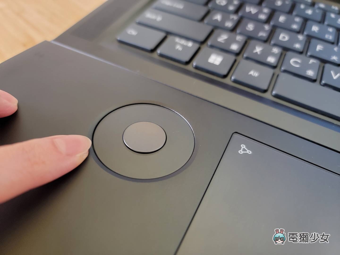 开箱｜创作者笔电 Zenbook Pro 16X OLED（UX7602）给你一颗摸的到的 ASUS Dial 绘图旋钮 数码科技 图2张