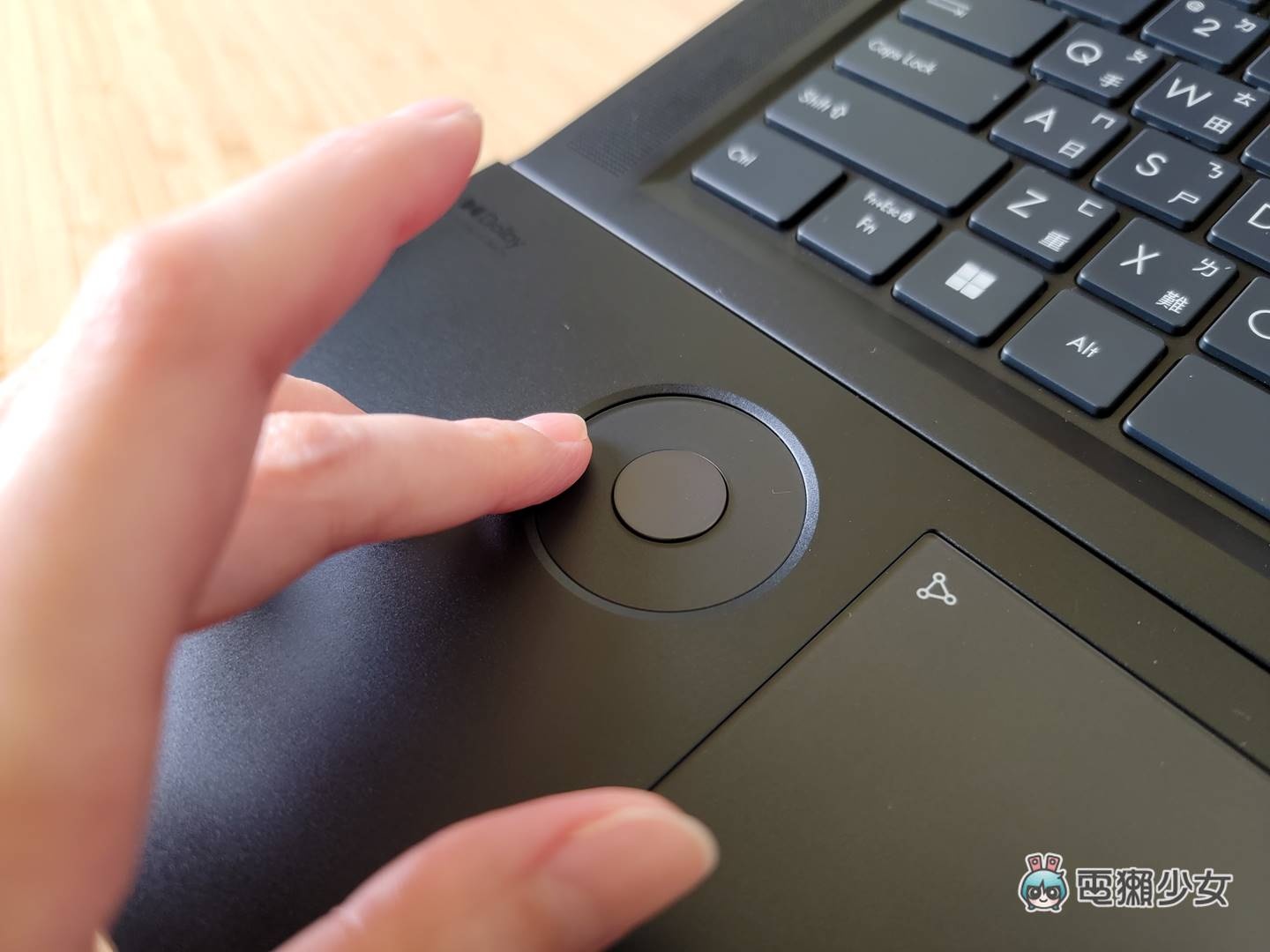 开箱｜创作者笔电 Zenbook Pro 16X OLED（UX7602）给你一颗摸的到的 ASUS Dial 绘图旋钮 数码科技 图11张