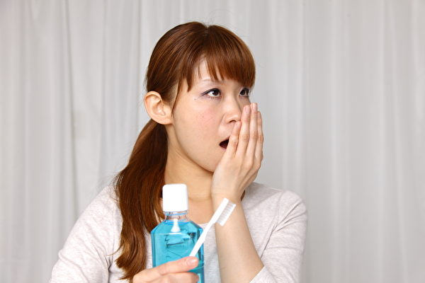 食谱 I 便秘、口臭、长痘痘都是肝脏中毒！排毒养肝喝这碗 更多热点 图1张