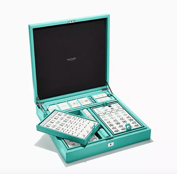 生活｜被珠宝耽误的餐具品牌？Tiffany & Co.发售425美金“纸咖啡杯” 更多热点 图4张