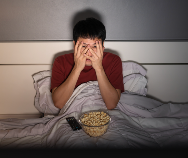 Tips｜鬼片想看又害怕！4招让你看完恐怖片也能睡 更多热点 图5张