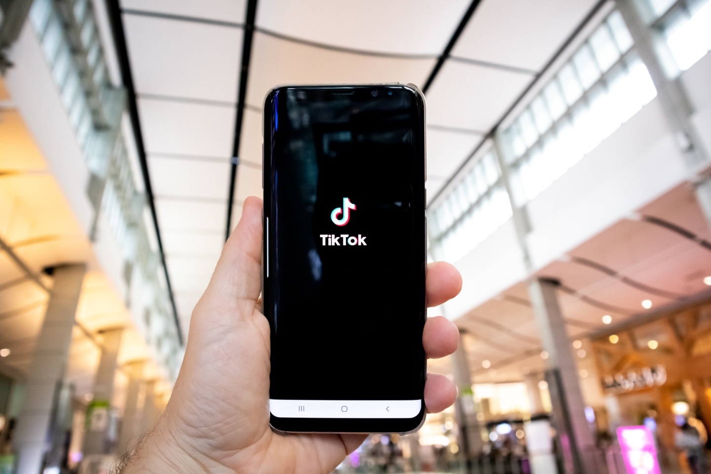 不再依赖谷歌大神？Google 高层：Z 世代年轻人更习惯用 IG 和 TikTok 来找餐厅和景点 数码科技 图1张