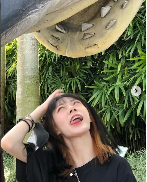 反骨妹换新发型了！不爽6300元剪发痛哭　变发超惊艳 时尚资讯 图3张