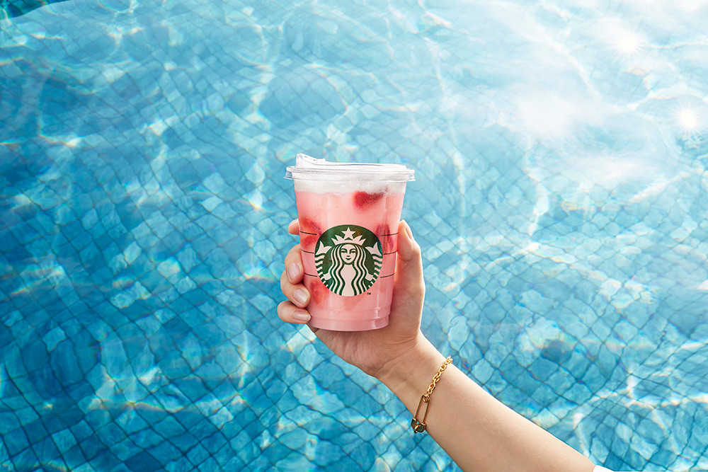 美食 I 夏天怎能少了草莓？Starbucks清爽少女心草莓新品登场 更多热点 图3张